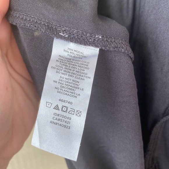 Loft Outlet Sleeveless Top with Tie Waist - Picture 7 of 7